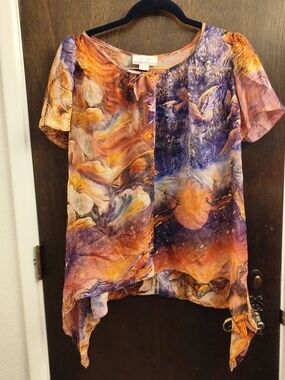Vintage 100% Silk Bird Print Handkerchief Hem Blouse M-L